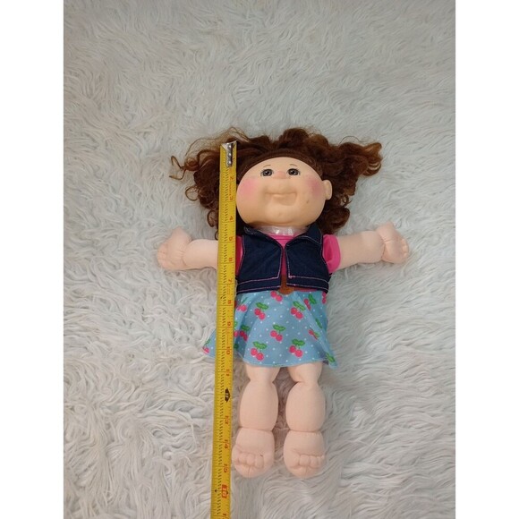 2015 / 2016 Cabbage Patch Kid Brown Hair Brown Eyes Female WCT-53K - Picture 4 of 13